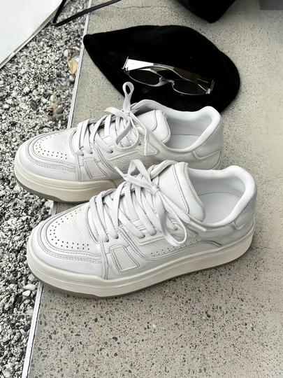 Estación Europea 2025 Otoño e Invierno Nuevos Zapatos Blancos Viejos Hechos a Mano de Suela Gruesa Zapatos de Mujer Zapatillas de Deporte versátiles Zapatos Deportivos y Casuales de Moda