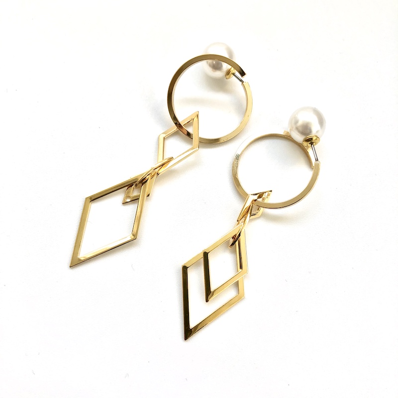 SHUNA Eye on the hand 