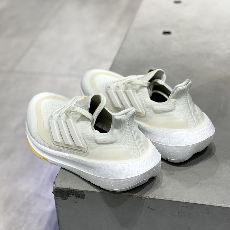Adidas/Adidas Ultraboost Women's Shoes Are Cushioning, Wear-Resistant, Breathable Sports Running Shoes Id3318 Adidas/Adidas Ultraboost Women's Shoes Are Cushioning, Wear-Resistant, Breathable Sports Running Shoes Id3318