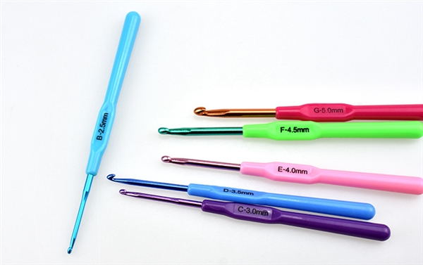 Công cụ dệt kim tay crochet thiết lập Móc kim loại màu 6 que móc sợi alumina - Công cụ & vật liệu may DIY kéo bấm chỉ nhật