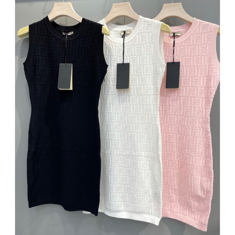 Haute Couture New Product with Cut Out Round Neck Sleeveless Dress with Full Body Letters, Sexy Pure Color Slim Knitted Vest Dress Haute Couture New Product with Cut Out Round Neck Sleeveless Dress with Full Body Letters, Sexy Pure Color Slim Knitted Vest Dress