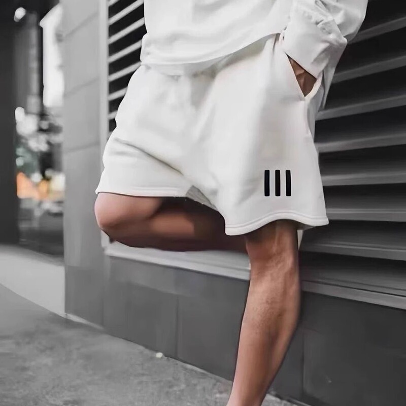 50% off Fog American Fashion Brand American Essentials Three-Stripe Sports Loose-Fitting Shorts for Men and Women