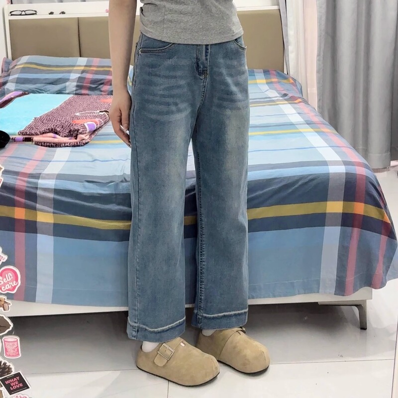 Summer Plus-Size Pear-Shaped Body Straight-Leg Slim-Waist Stretch Jeans for Petite Women, Cropped Length, Height-Enhancing, Slimming, Tummy-Concealing Pants