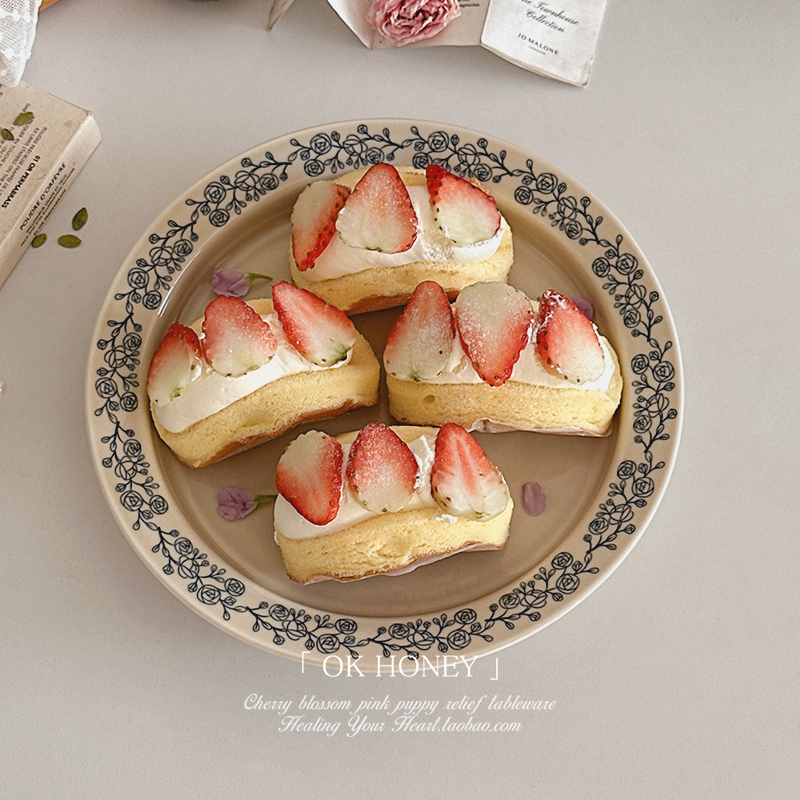 Vintage Blue Rose Straw Hat Plate Narrow-Rimmed Ceramic Dinner Plate Household Dish Plate ins Style Breakfast Plate Salad Plate Tableware