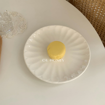 ok honeys * Korean ins wind Chrysanthemum Veins White ceramic discs Trays Snack fruit cutlery Nordic