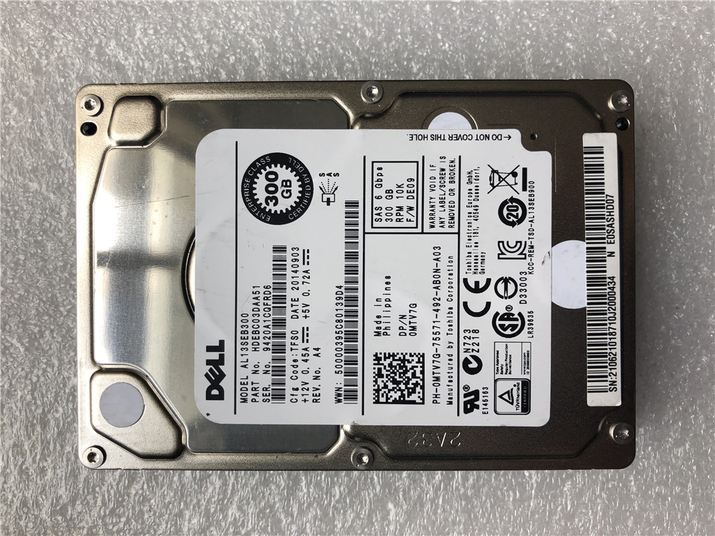 Demolition DELL server hard drive AL13SEB300 300GB FW:DE09 10K SAS 2 5 inch