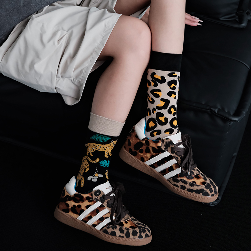 Zerog New Early Autumn Jungle Leopard Print Japanese Harajuku Style High-End Vintage Mid-Calf Socks for Women Asymmetrical