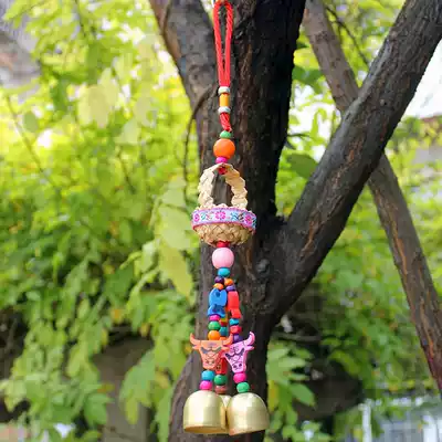 Hand-woven grass basket Wind Bell copper bell car pendant pastoral decoration hanging grass flower basket only push doorbell