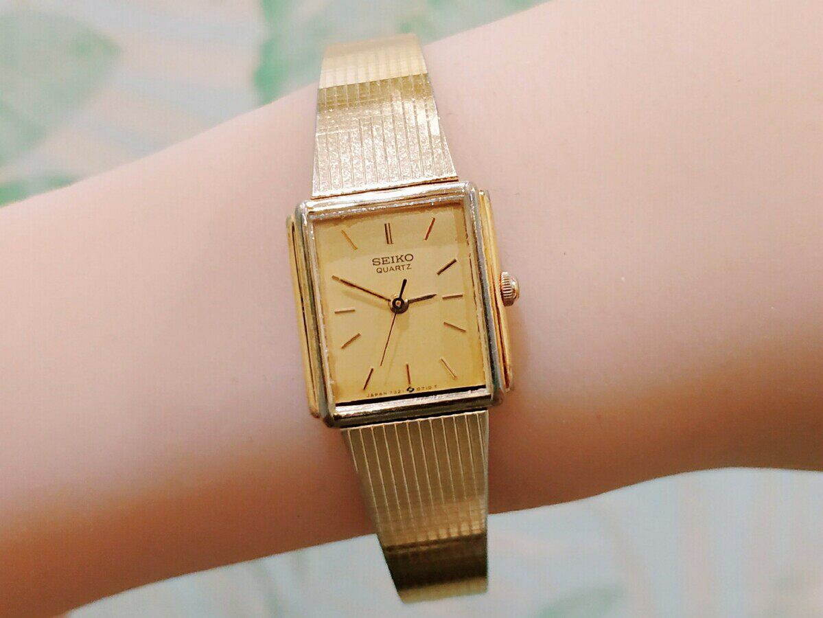 Seiko-Cultural square gold plated original quartz girl watch