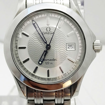 Japan returned to 1998 The Hippocampus Night Quartz Swiss Watch 1538