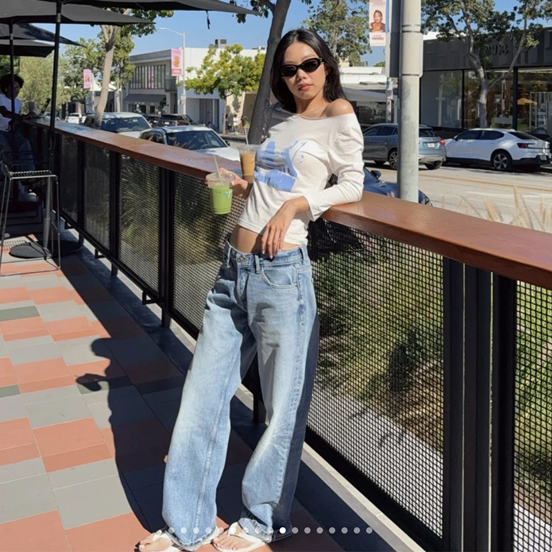 Early Autumn Retro Blue Printed Off-Shoulder T-Shirt with Boat Neck and Three-Quarter Sleeves for Petite Figures