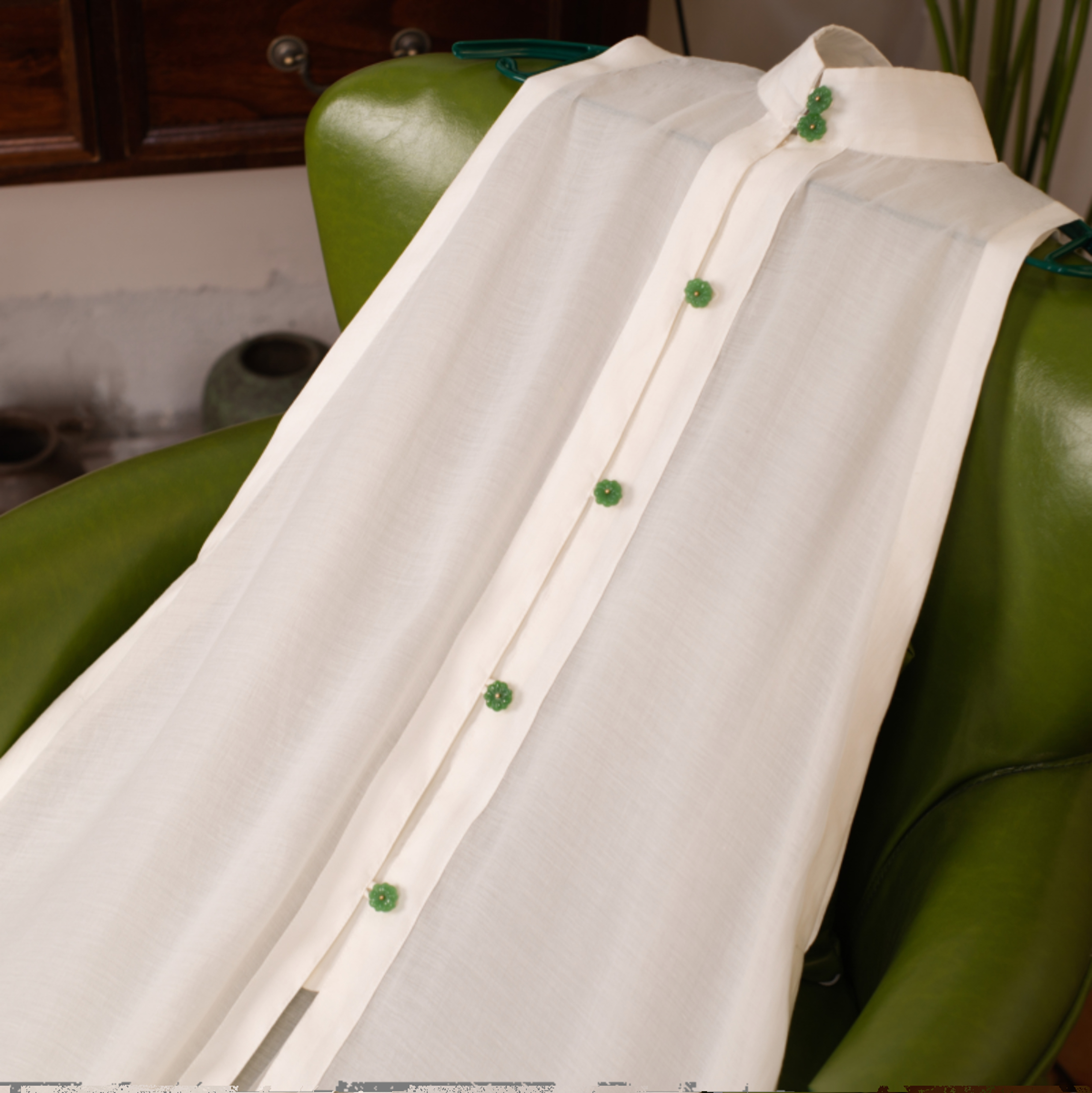 空の青い漢服明代漢服縦襟ジャケット丸襟フロントボタンベストテンセルポリエステル綿通気性快適福祉新製品