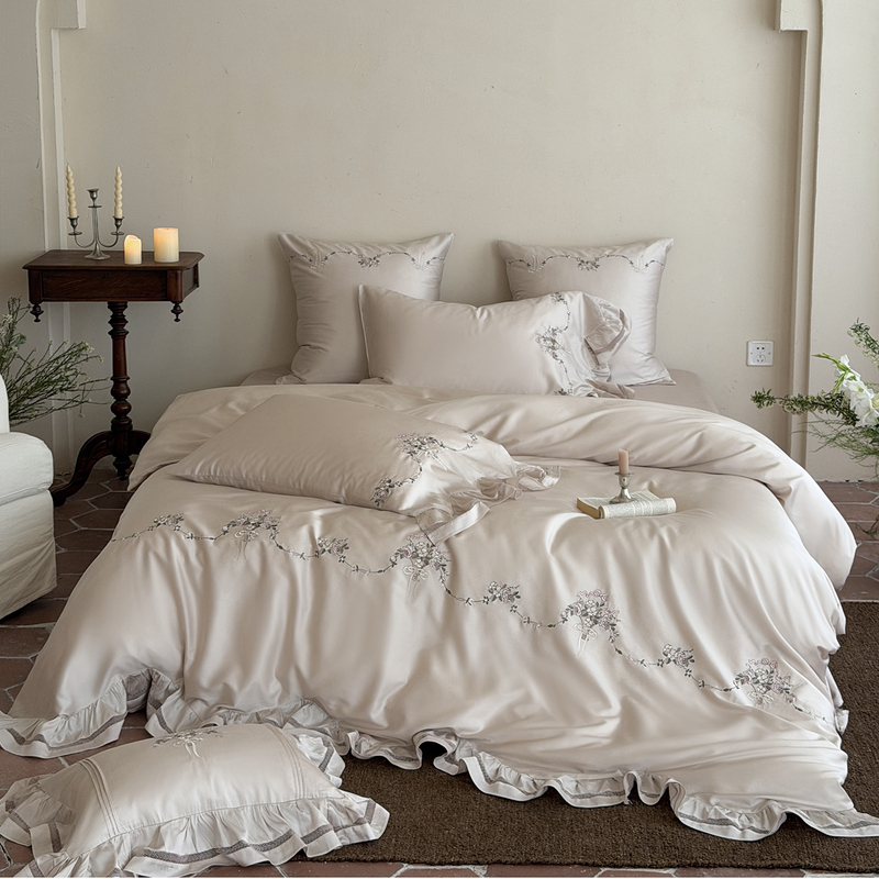 2026 Spring/Summer New French Style Tencel Four-Piece Set Korean Princess Style Light Luxury Silky Satin Bed Sheet and Duvet Cover Bedding Set