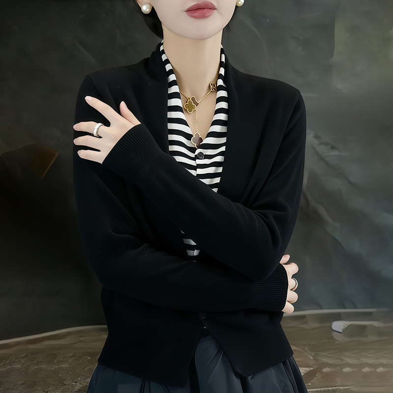 Minimalist Style V-Neck Fake Two-Piece Striped Knitted Cardigan for Women, New Black Long-Sleeve Versatile Sweater Top for Summer and Autumn