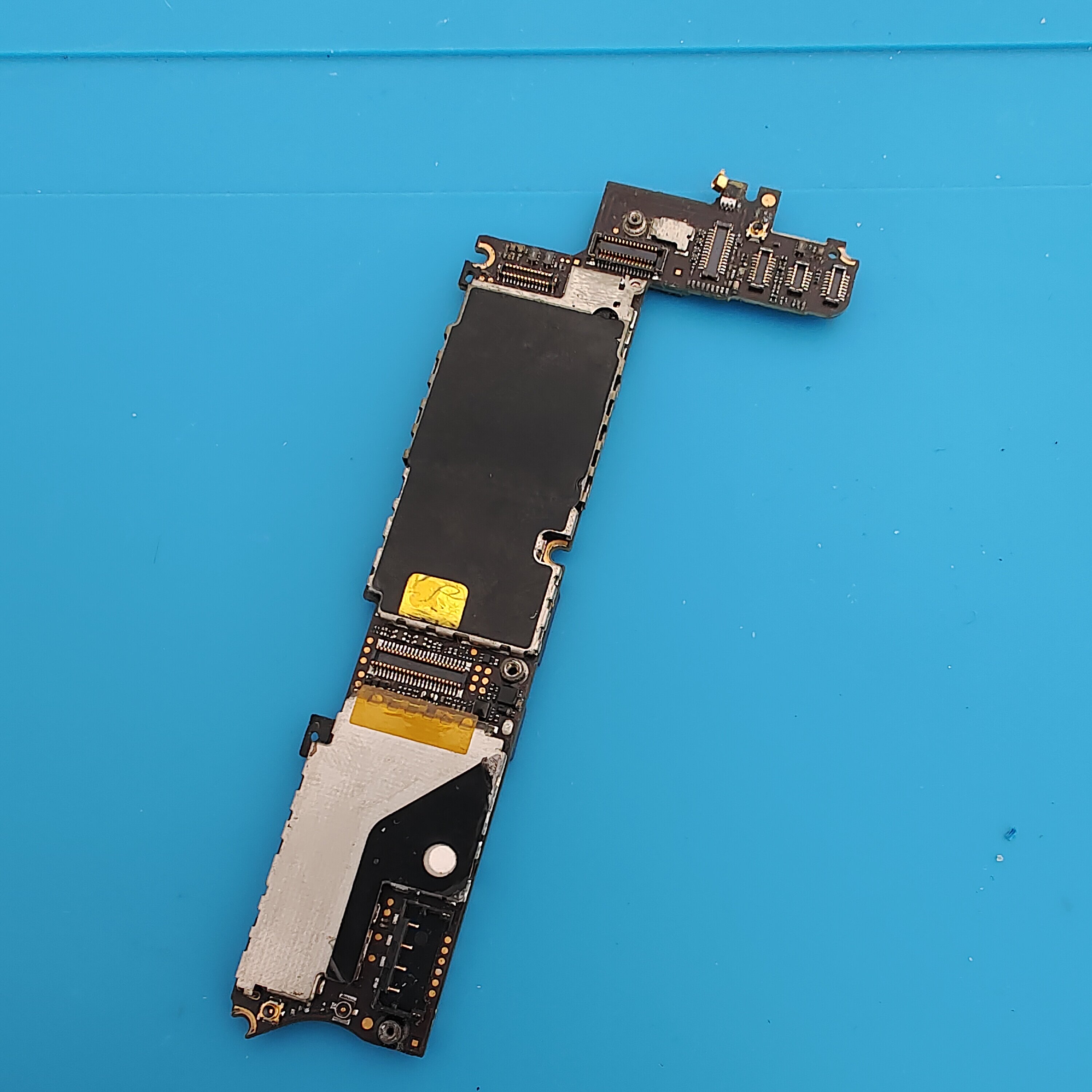 iPhone 4 主板更换操作指南-时光见闻录