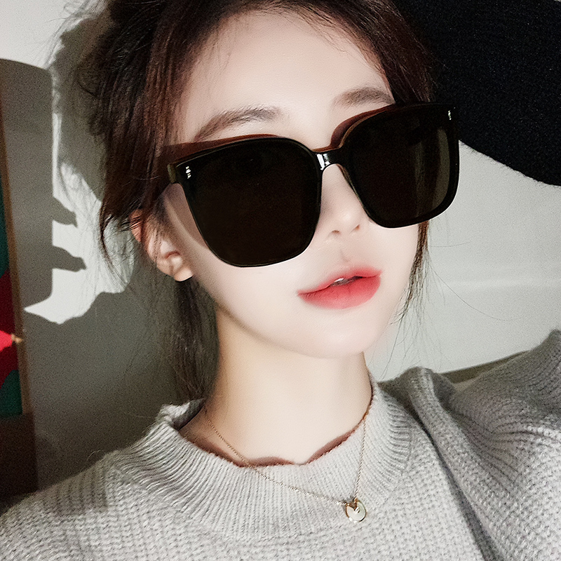 Hong Kong I Tgreg sunglasses women's summer polarized anti-ultraviolet Korean version tide round face white frame advanced gm sunglasses