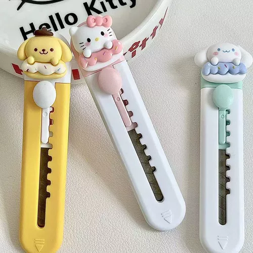 Sanrio Kitty милый красивый гонг -лезвие маленькое минимальное мини -мини -милая курьерская открывающая коробка артефакта бумага
