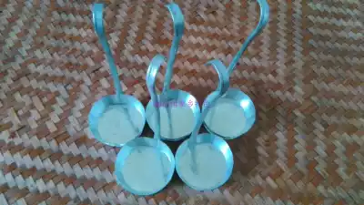 Oil fruit mold Roox fruit Pier tool spoon diy tool cake terminal mold Pai oil cake 2 pieces