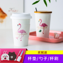 Korean version of cute flamingo cold water creative water cup ins fresh net red handy cup Office student with lid spoon