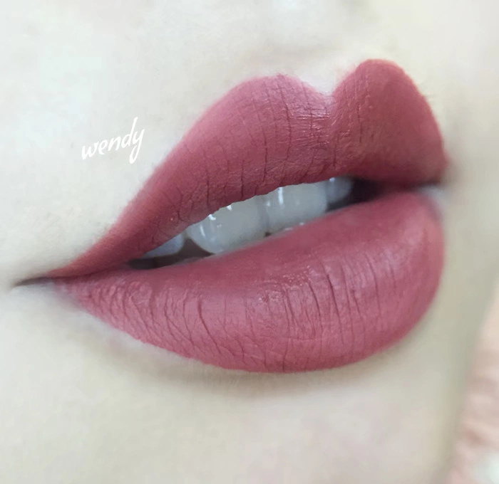 [] nyx Lip Lingerie mờ son môi lỏng men son bóng nhung mờ 12exotic - Son bóng / Liquid Rouge