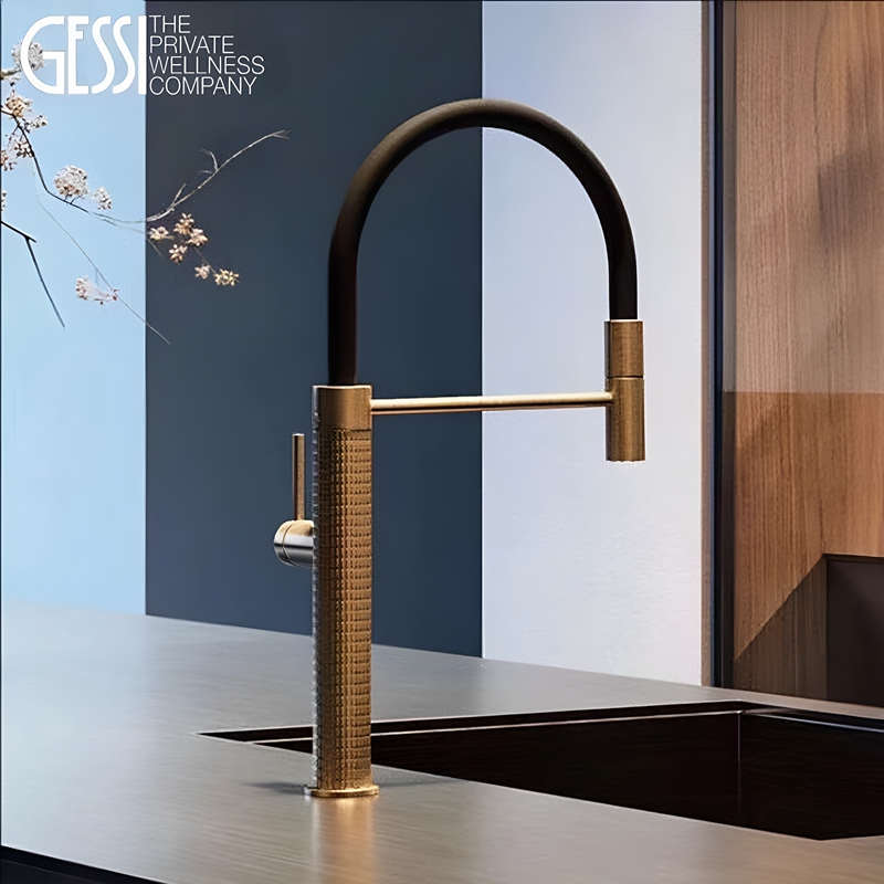 Italian Minimalist Rotating Pull-Out Kitchen Sink Faucet, All-Copper Water Purification Hot and Cold Island Faucet