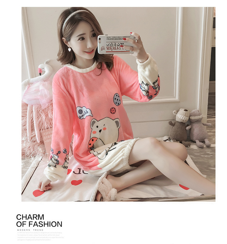 Đồ ngủ phụ nữ bảo thủ mùa đông nhung nước phim hoạt hình ngọt ngào dễ thương gấu nhỏ lady váy ngủ phục vụ nhà đầm đẹp giá rẻ