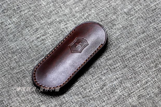 Clear Wind Pure Handmade Leather With Head Layer Bull Leather Fold Knife Jacket Army Knife Leather Sleeve Knife Sleeve