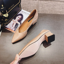 Womens shoes 2021 new spring and autumn Korean fashion pointed heel heels leather Joker thick heel single shoes