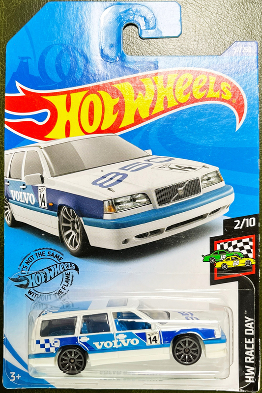 [Spring Festival Promotion] Hotwheels Hot Wheels Alloy Car Model Volvo Volvo Station Wagon Is in Stock