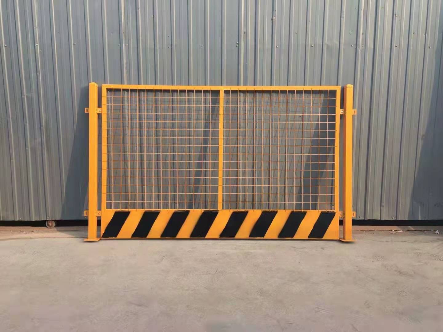 Nền móng hố bảo vệ lưới công cụ bảo vệ hóa học cạnh bảo vệ lan can hàng rào an toàn hàng rào trang web hàng rào - Bảo vệ xây dựng bao tay lao dong