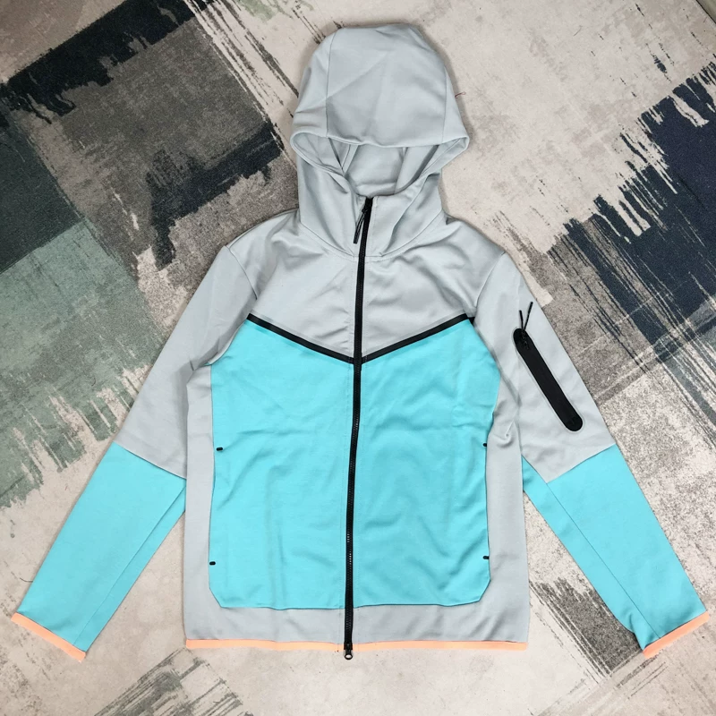 Sports jacket with hood, style