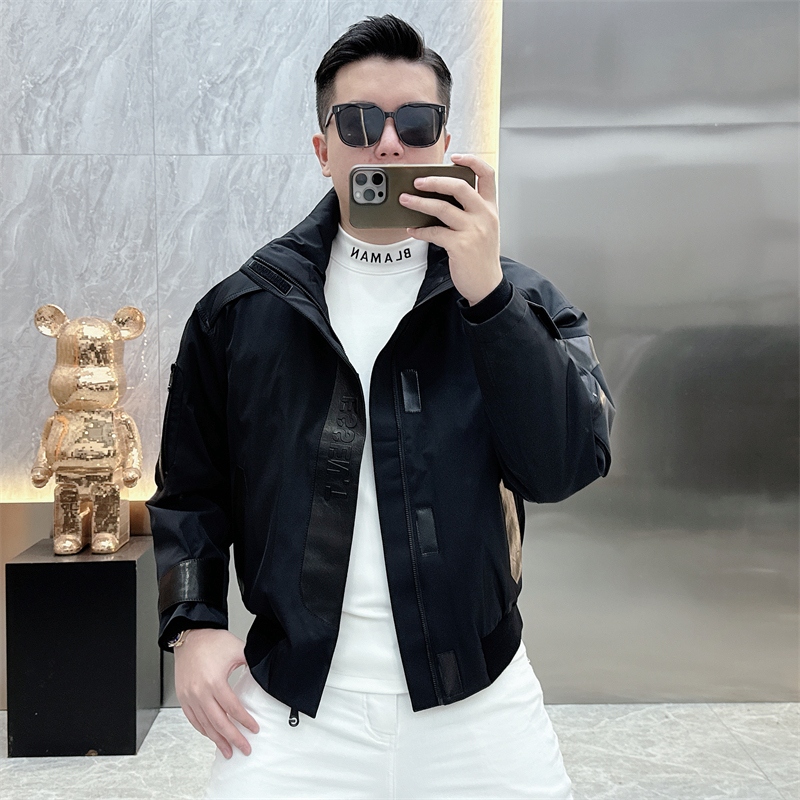 Men's Sheepskin Patchwork Jacket 2025 Winter New European Fashion Slim Fit Stylish Lightweight Warm Goose down Coat Men's Sheepskin Patchwork Jacket 2025 Winter New European Fashion Slim Fit Stylish Lightweight Warm Goose down Coat