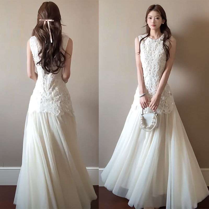 Summer White Long French-Style Elegant Dress for Women 2026 New Sleeveless Patchwork Tank Dress