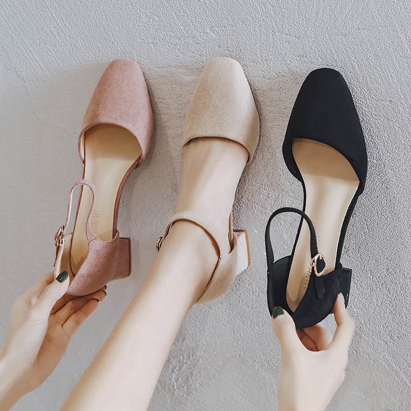 2022 New summer 100 hitch Baotou sandals women fairy wind gentle with rough heel university students wear single shoes