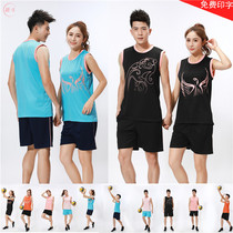 Men and women in the sand beach beat volleyball conserved college junior college students training match vest group purchasing and gas volleyball clothes