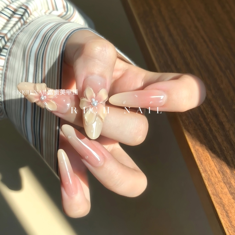 2026 Summer Dopamine Island Vacation Style Gradient Double-Layer Ice Carving Flower Handmade Wearable Nails 2026 Summer Dopamine Island Vacation Style Gradient Double-Layer Ice Carving Flower Handmade Wearable Nails