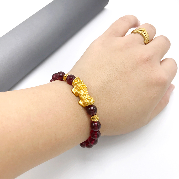 Vòng đeo tay Sha Jinyu Rượu vang đơn vòng Rượu vang đỏ Garnet Vòng tay nam nữ May mắn Việt Nam Vàng Phi Phi Thời gian lâu phai vòng hồ ly