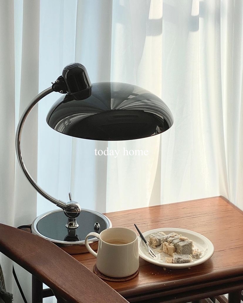 today home Danish retro Bauhaus medieval table lamp ins homestay bedroom study bedside lamp adjustable