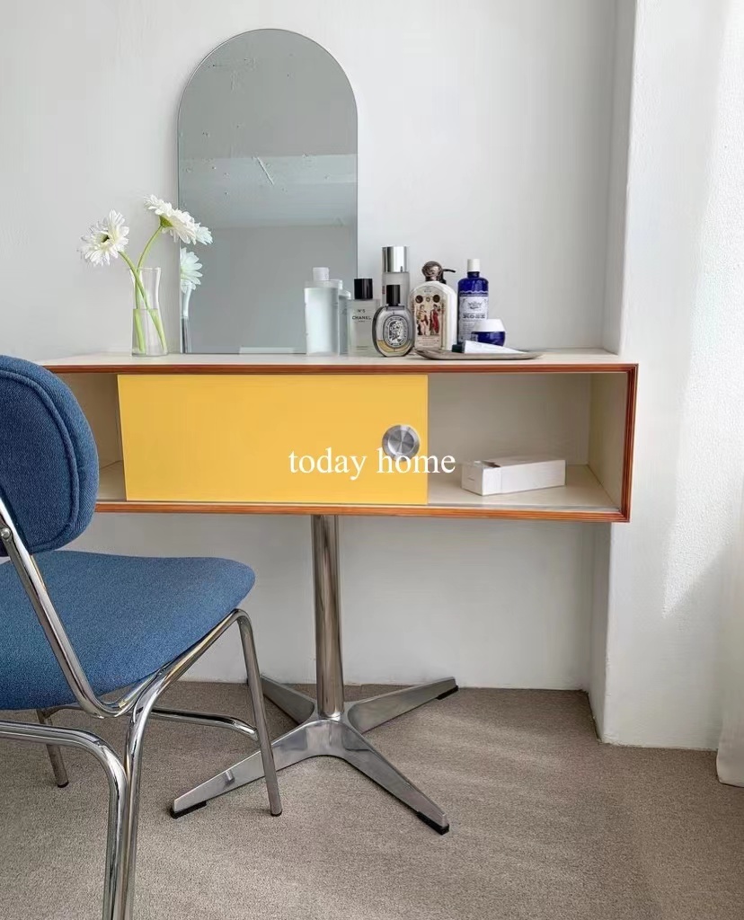 today home Korean ins style blogger with the same antique style dressing table computer table bedside table office desk