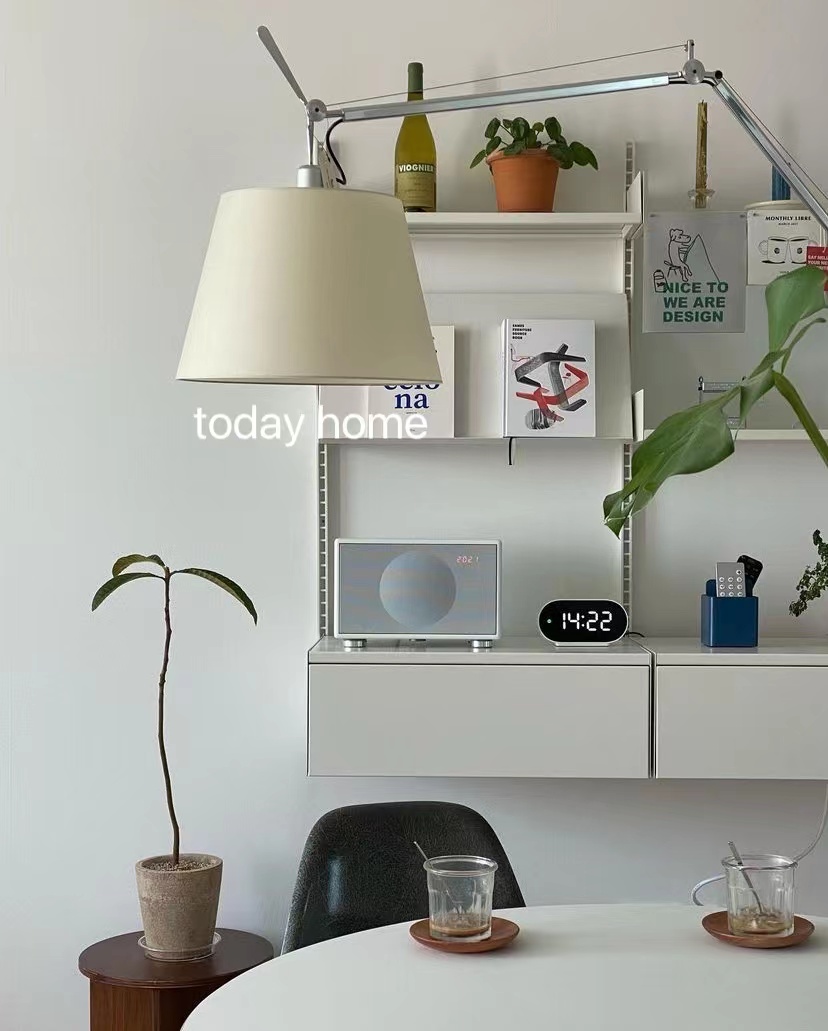 today home Korea ins blogger medieval floor lamp designer working table lamp long arm rocker fishing light 