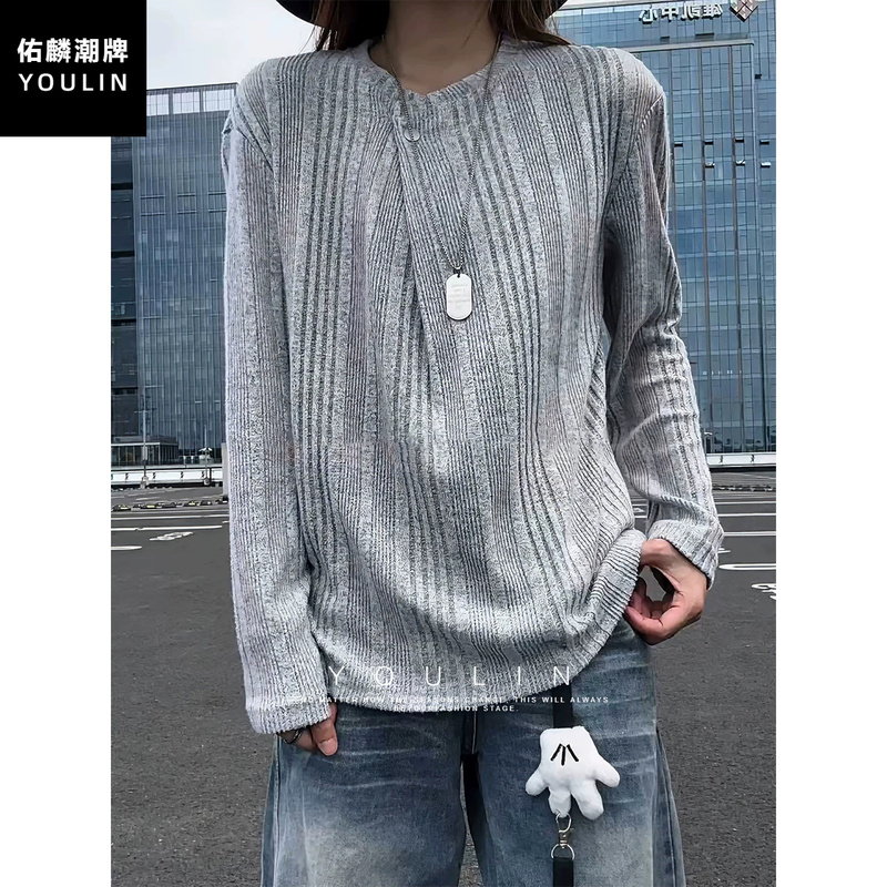 Gray Textured Striped Long-Sleeve T-Shirt for Men, Autumn Old Money Style Knit Sweatshirt, Cleanfit Base Layer Top Gray Textured Striped Long-Sleeve T-Shirt for Men, Autumn Old Money Style Knit Sweatshirt, Cleanfit Base Layer Top