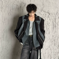 Черная куртка