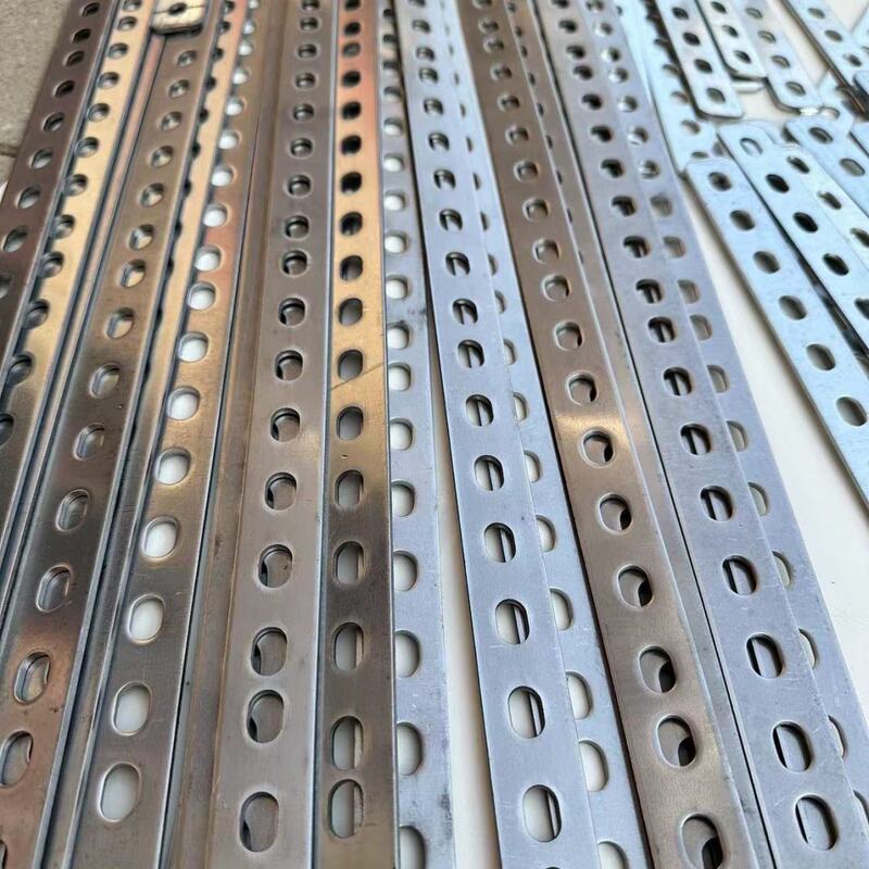 Galvanized Flat Iron Strip with Holes, Thickened Fixed Strip, Weldable for Modification, Fixed Support, Rust-Resistant, Durable Iron Sheet
