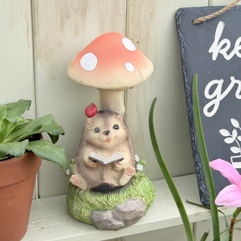 Resin Garden Mushroom Lamp Mushroom Hedgehog Decorative Ornaments Solar Lamp Waterproof and Sun-Resistant Resin Garden Mushroom Lamp Mushroom Hedgehog Decorative Ornaments Solar Lamp Waterproof and Sun-Resistant