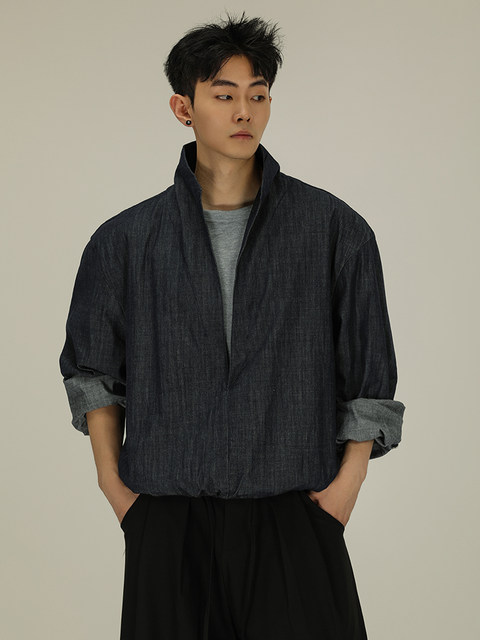 A Carton American-Style Original Denim Faux Two-Piece V-Neck Jacket, Loose Fit, Unisex Pullover Design, Stand Collar, Thin Coat, Trendy