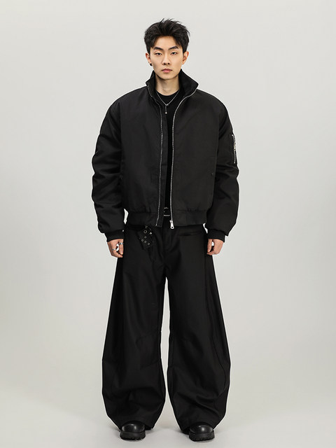 A Carton American-Style Ma1 Flight Cotton Jacket for Men, Autumn and Winter, Stand Collar, Thickened, Vibe Style, Short Coat