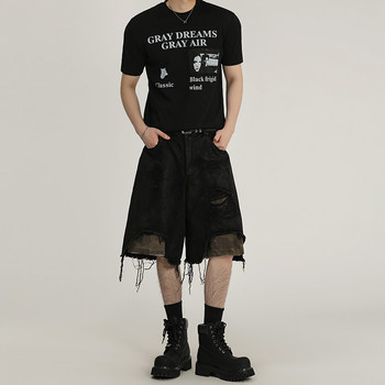 A Carton American Retro Loose Ripped Camouflage Denim Shorts for Men and Women, Loose Wide-Leg High Street Casual Pants, Trendy