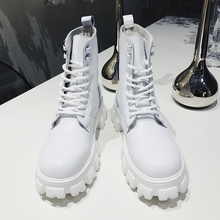 Yang Yifan's trendy high top shoes for men, trendy student sports, casual and versatile mountaineering, trendy shoes, and boots for couples