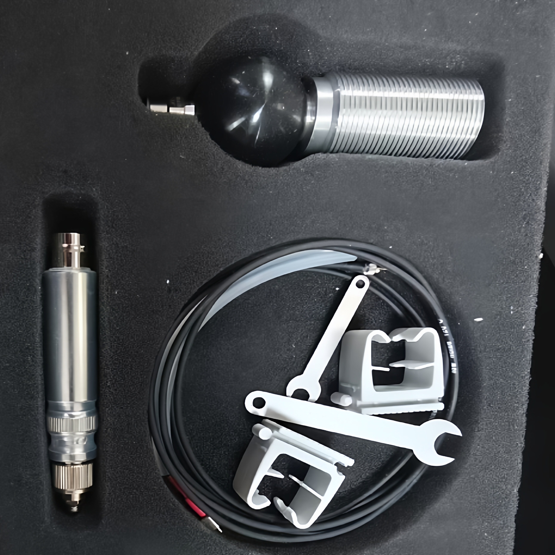 Discom Led Sensor 德国DISCOM传感器全新KS91D/ART-02682/ART-04744全新议价