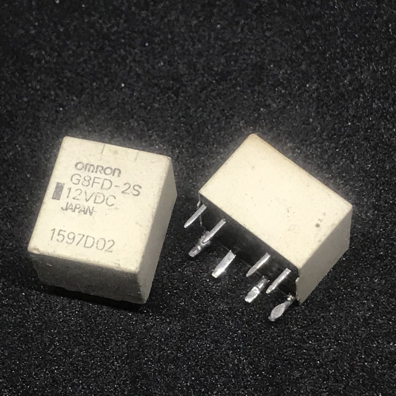 G8FD-2S 12VDC original imported disassembled Omron car relay spot physical shooting